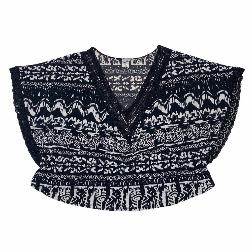 CHARMING Charlie Black & White Aztec Poncho Blouse